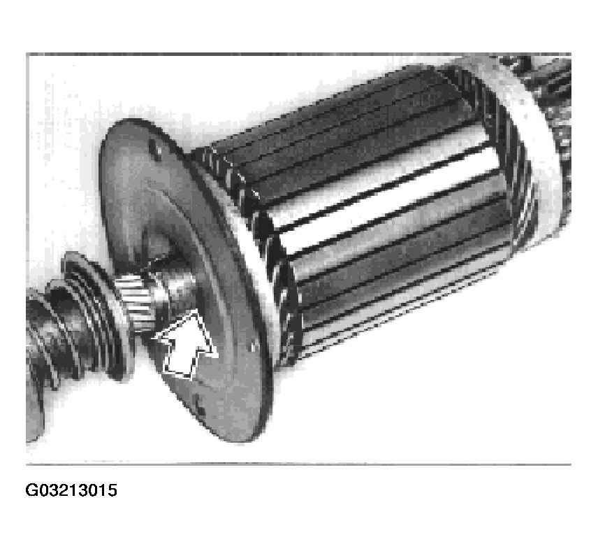 G03213015