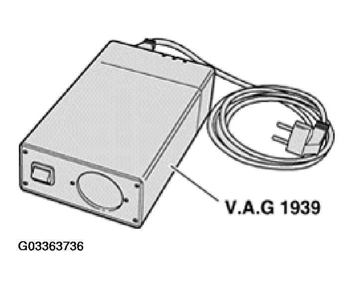 G03363736