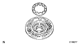 G04977025