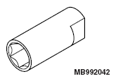 G09640893