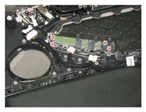 G12658879