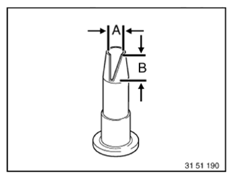 G13824273